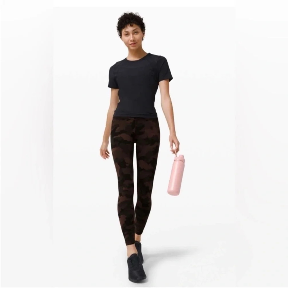 Lululemon Wunder Train  Tight 25